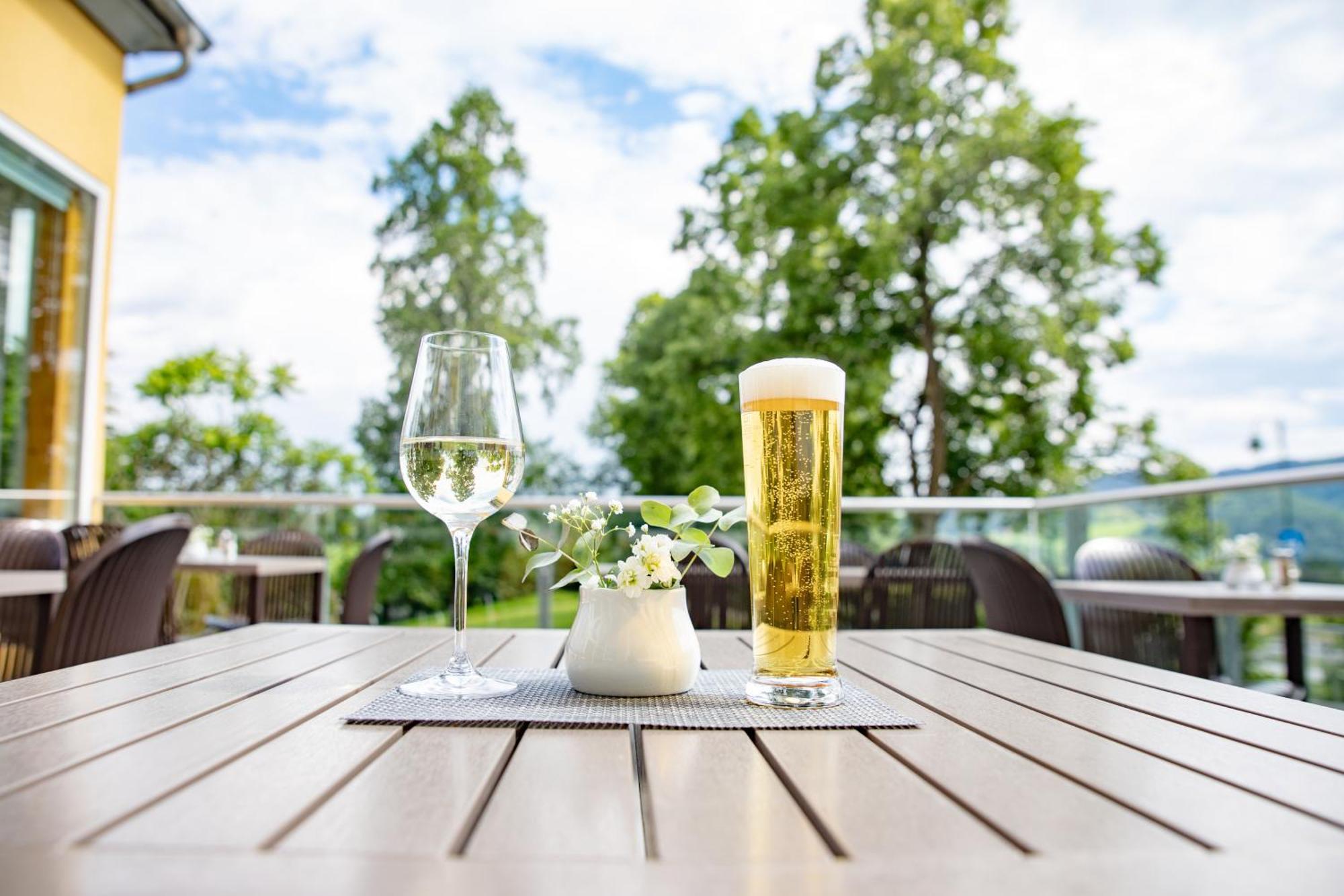 Jufa Hotel Garni Stubenberg Am See Bagian luar foto